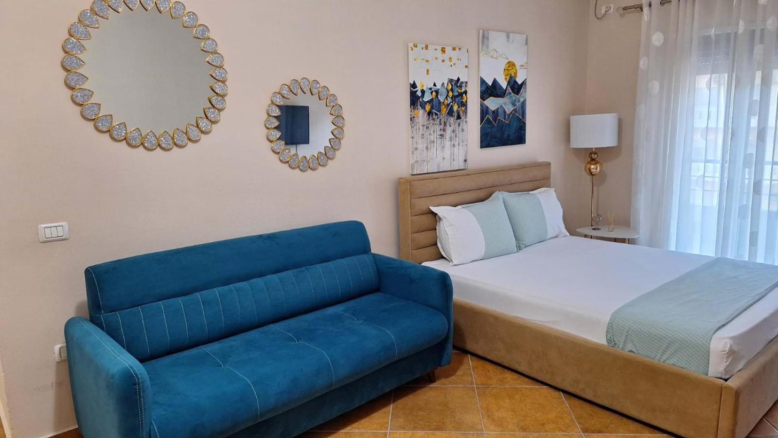 Blera Apartment Vlorë Esterno foto